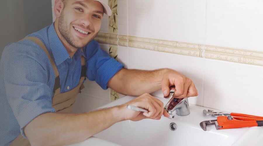 Professional emergency plumbing in Morland, KS